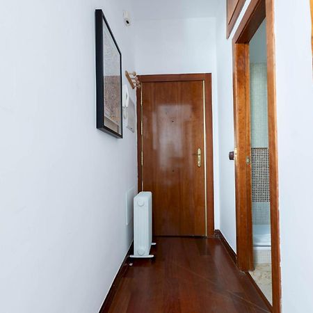 One Bedroom Apartment In Chueca マドリード エクステリア 写真